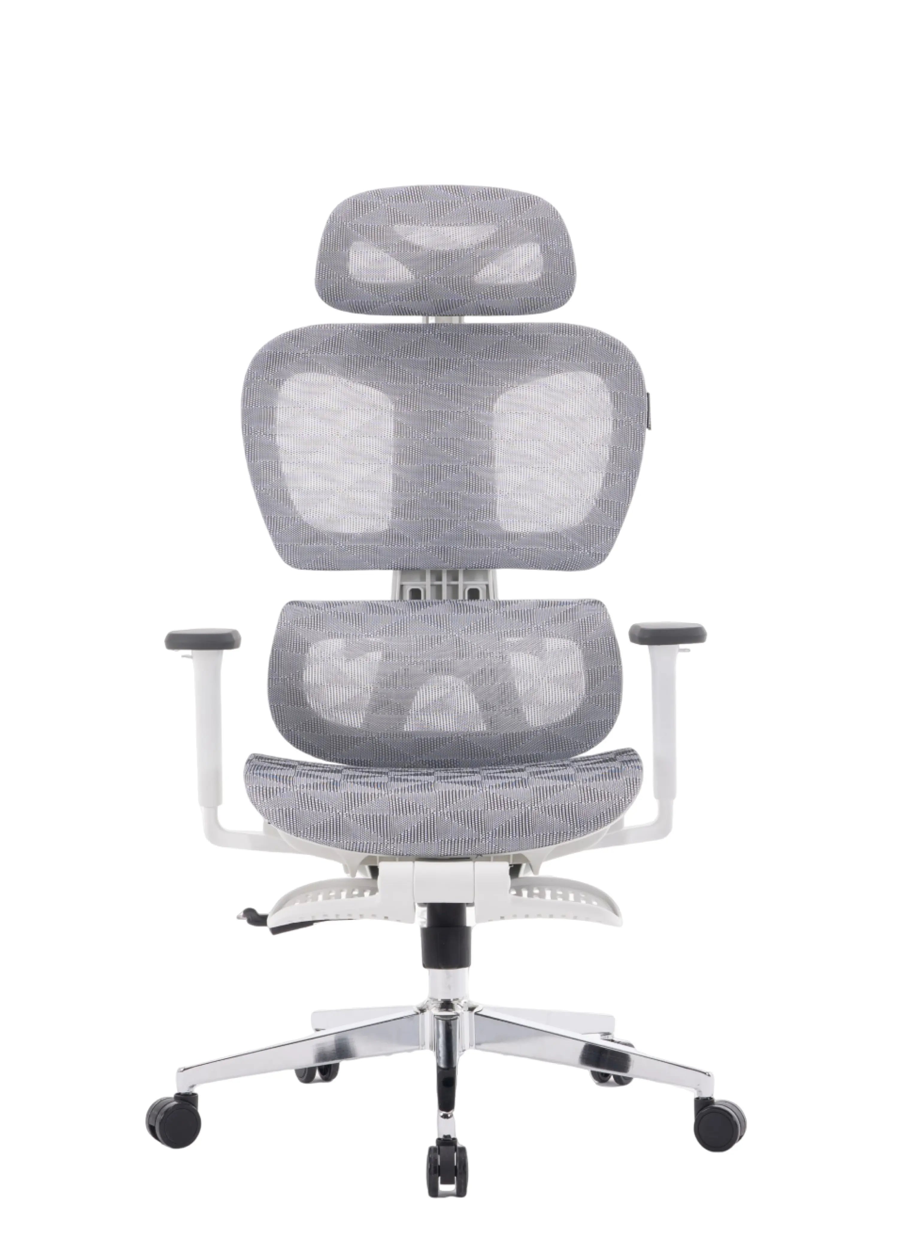 Imagem da parte da frente da cadeira ergonômica cosy t03 na cor branca, modelo conta com apoio e ajuste para braços, apoio para os pés, apoio para cabeça e demais ajustes.